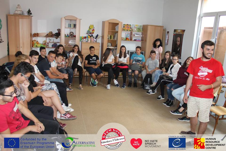 36034645_2018344018189895_2131790855407665152_n